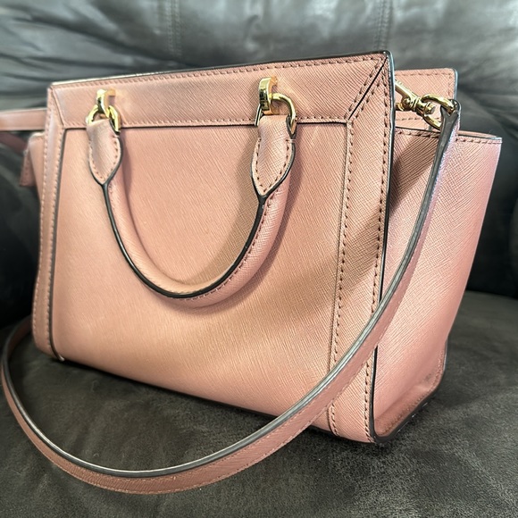 Michael Kors Purse - Picture 2 of 6